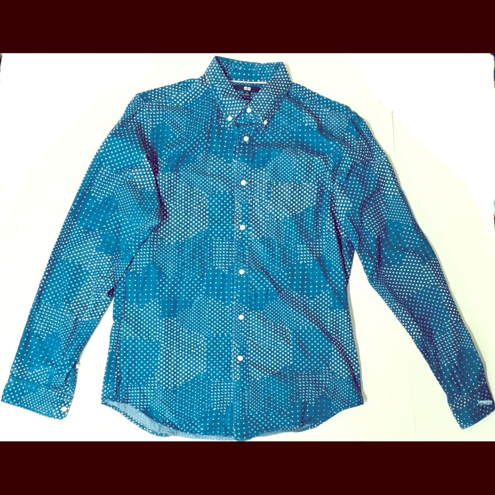 Uniqlo collared long sleeve button up shirt